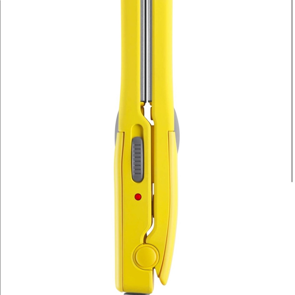 DryBar The Tiny Tress Press Compact Detailing Iron